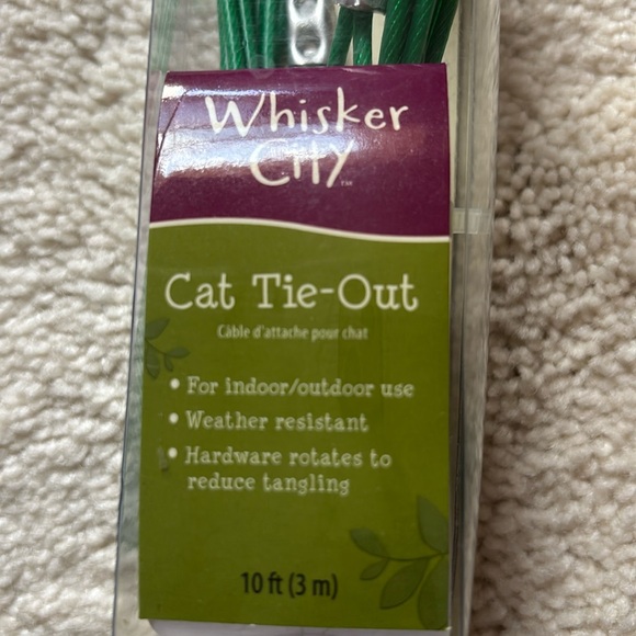 Whisker City Cat Tie-Out and Dog Leash Set - Picture 2 of 9